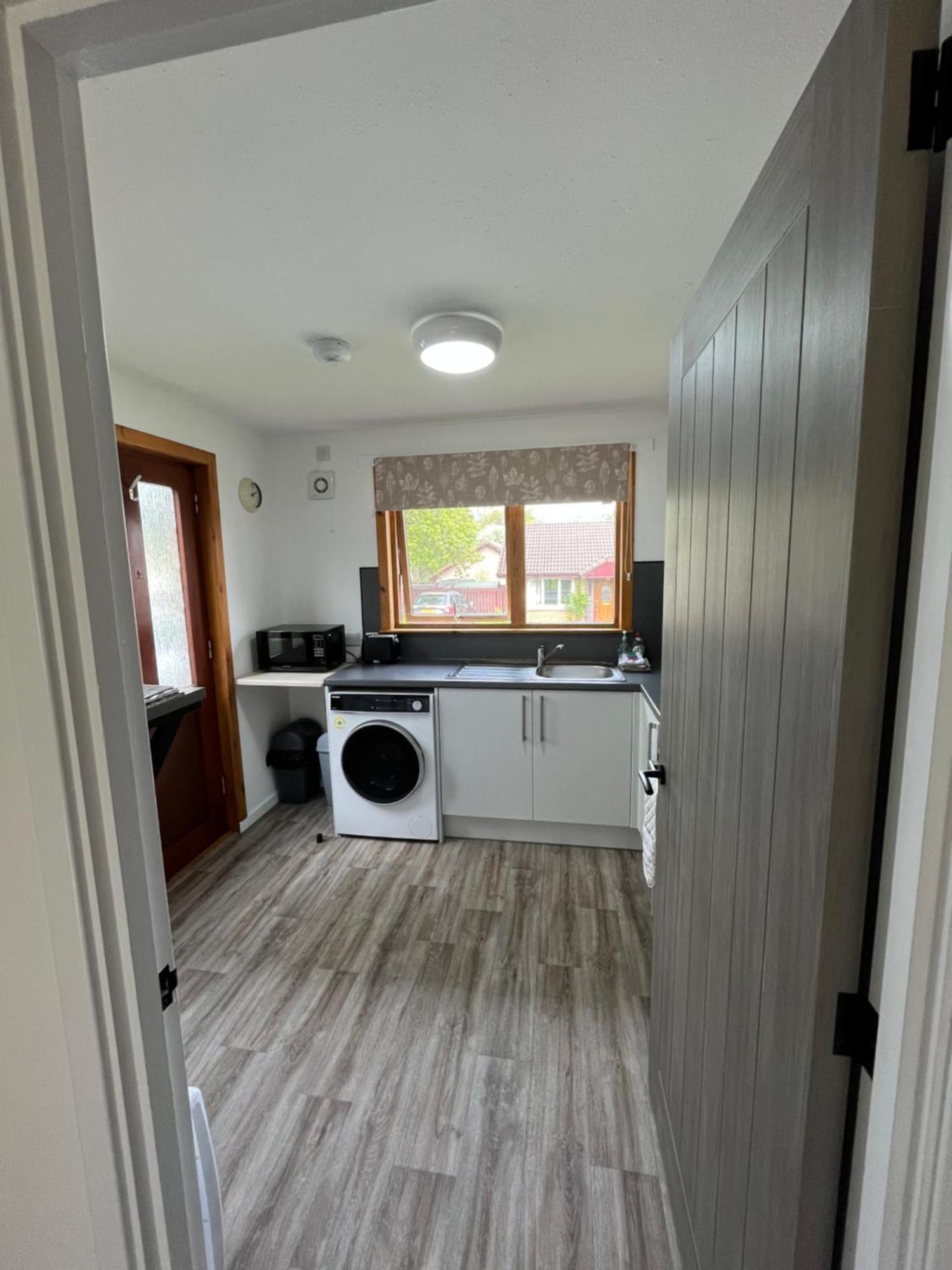 The Wee Hoose Near Loch Ness, Private Garden, Private Parking Villa Дръмнадрочит Екстериор снимка