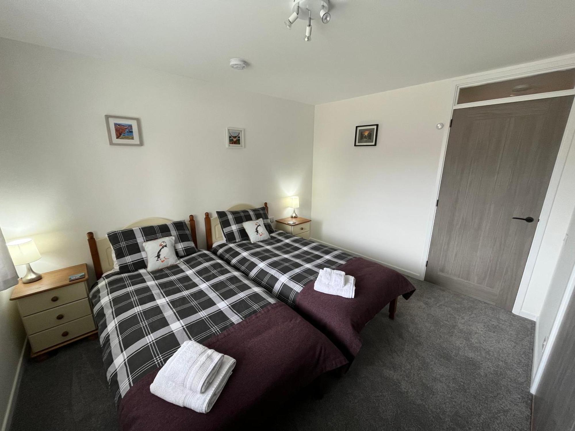 The Wee Hoose Near Loch Ness, Private Garden, Private Parking Villa Дръмнадрочит Екстериор снимка